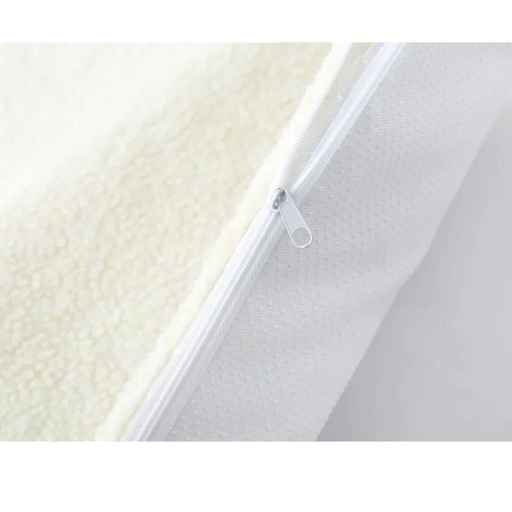 Self Warming Fleece Pet Mat - BestyPaws